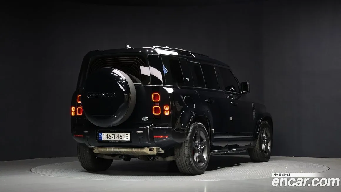 Land Rover Defender — фото 2