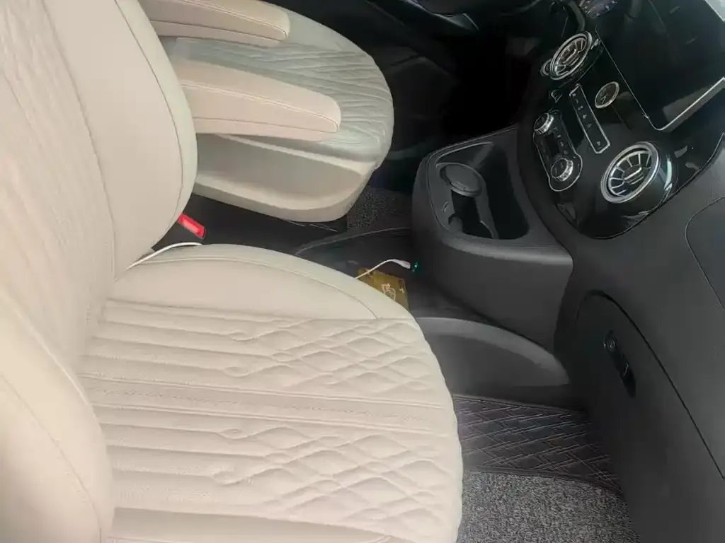 Mercedes-Benz Vito 2023 из CN, фото 3
