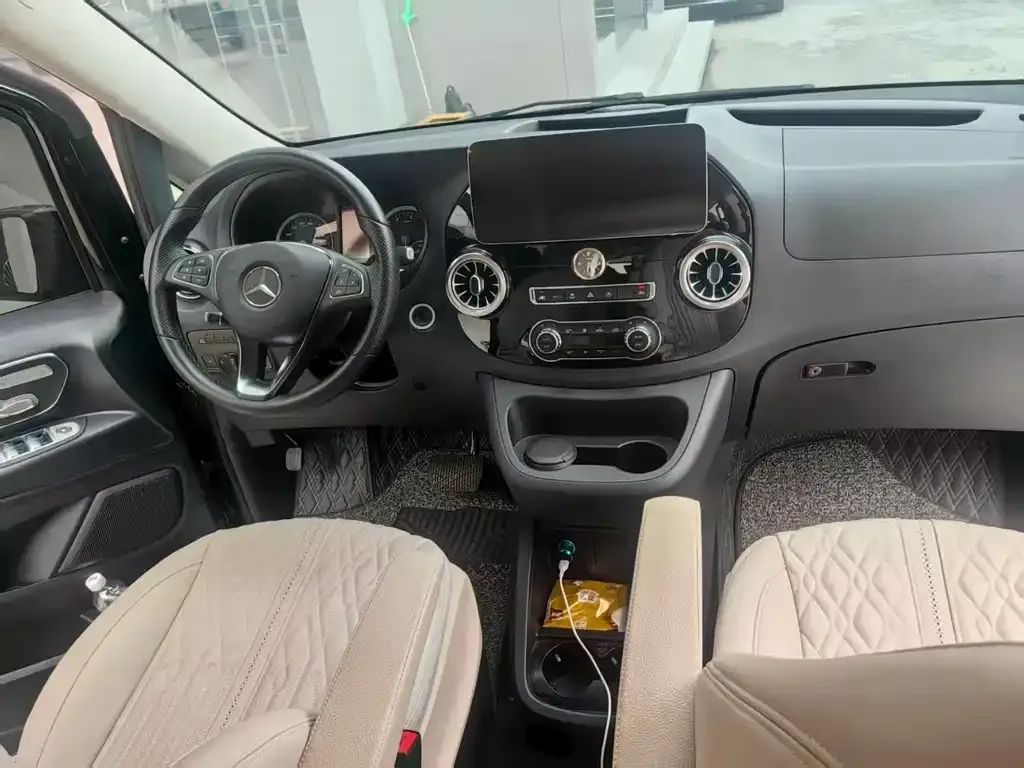 Mercedes-Benz Vito 2023 из CN, фото 5