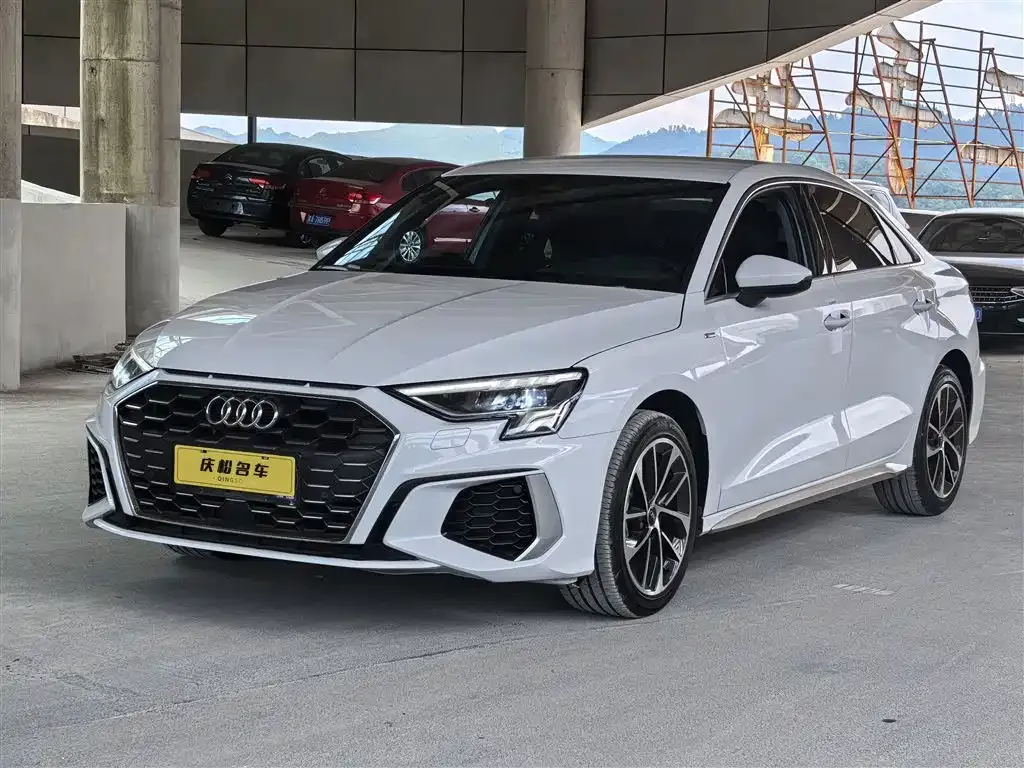 Audi A3 2024 из CN, фото 3