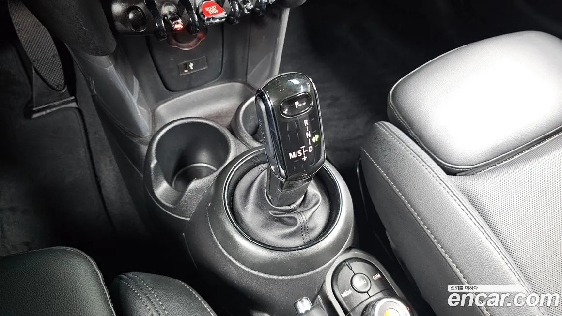 Mini Cooper 2021 из KR, фото 9