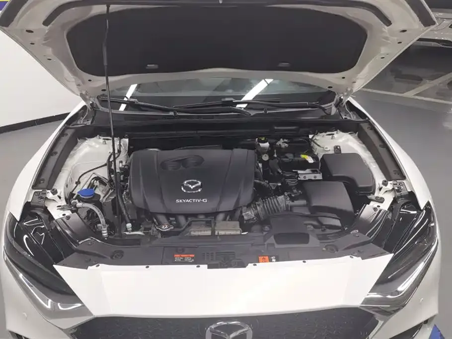 Mazda CX-4 2021 из CN, фото 10