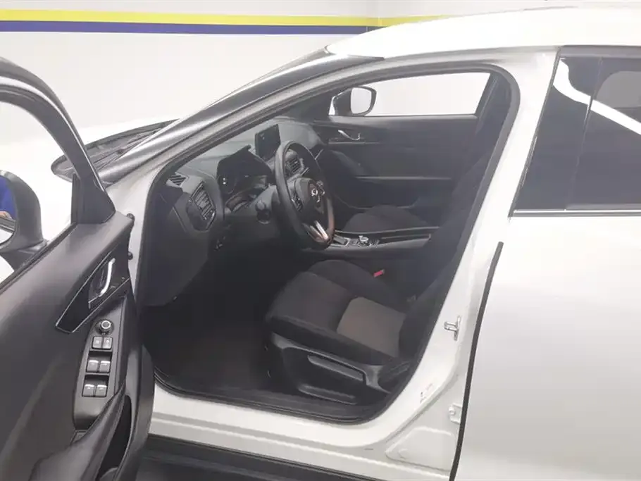 Mazda CX-4 2021 из CN, фото 9
