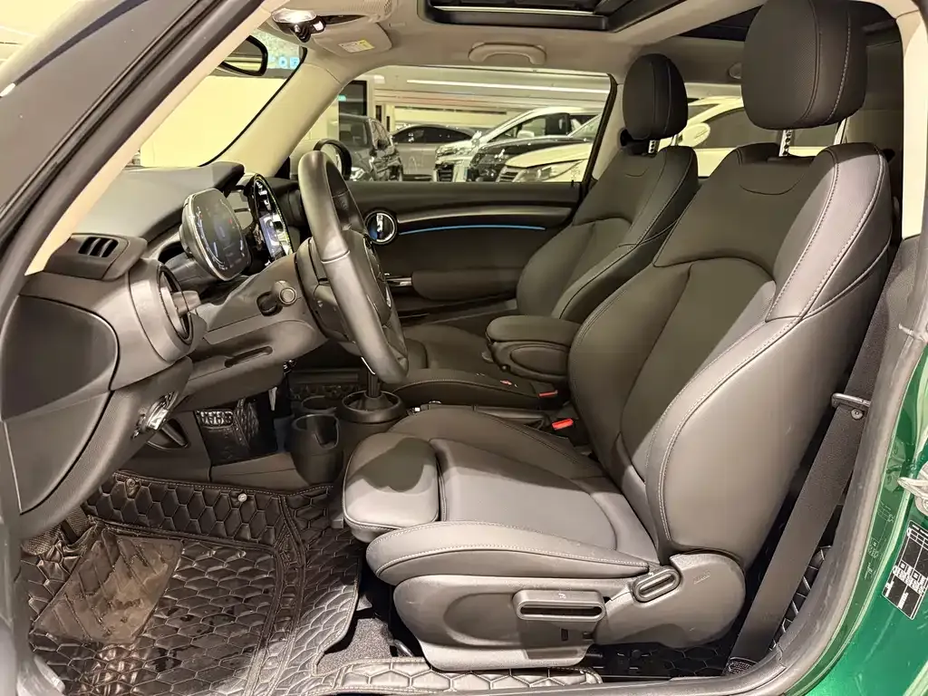 MINI Cooper (3-door) 2022 из CN, фото 10