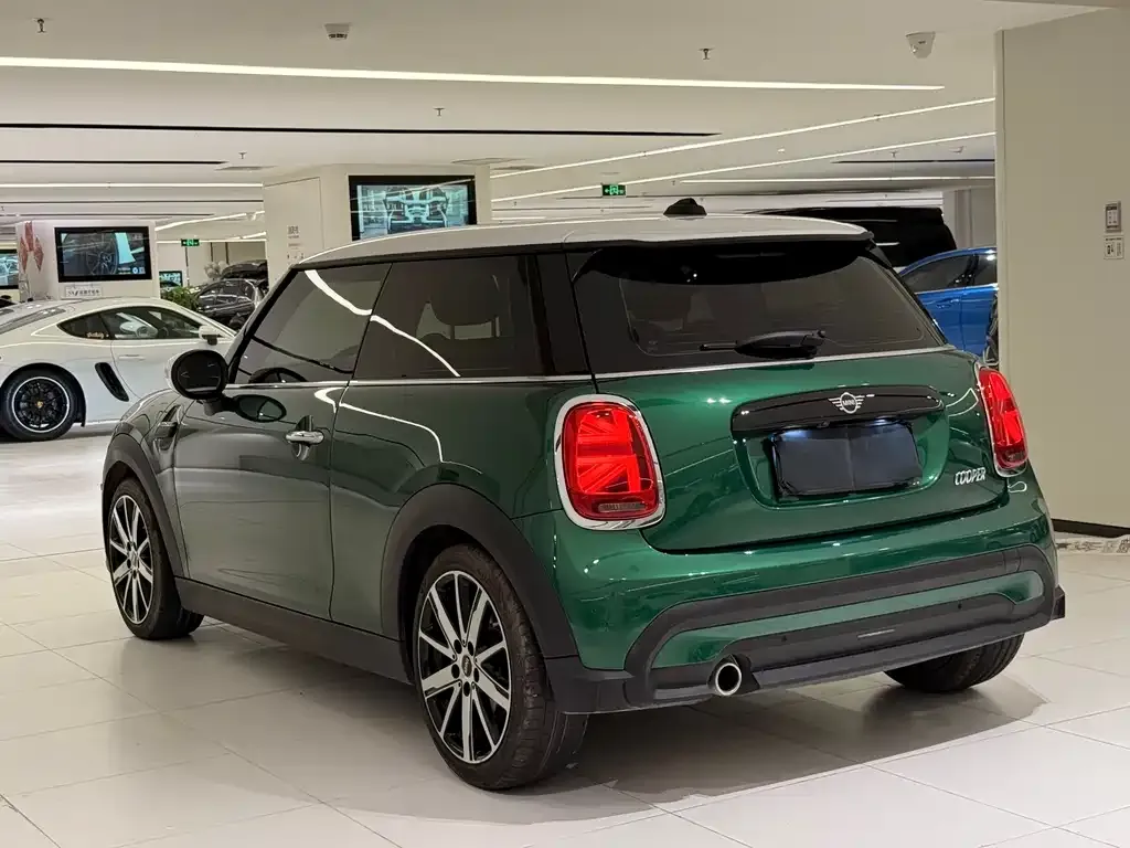 MINI Cooper (3-door) 2022 из CN, фото 4