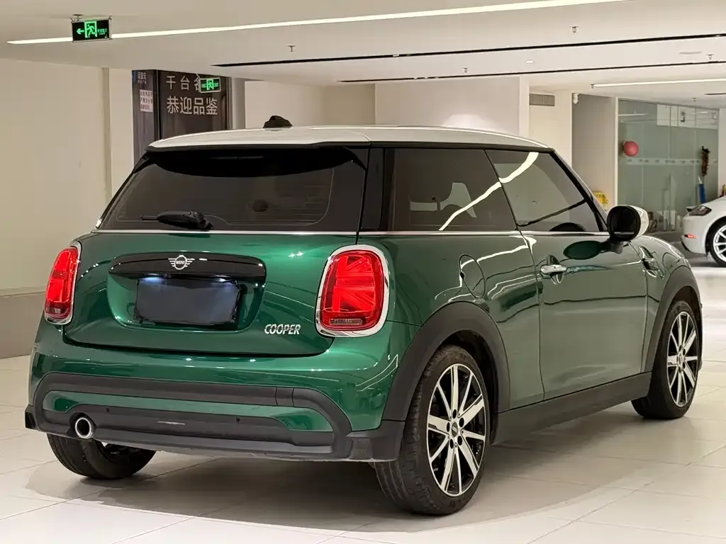 MINI Cooper (3-door) 2022 из CN, фото 6