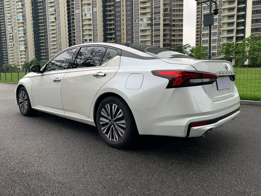 Nissan Teana 2023 из CN, фото 6