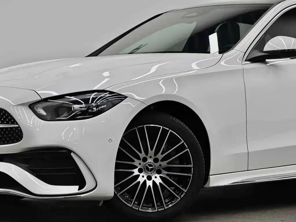 Mercedes-Benz C-Class — фото 10