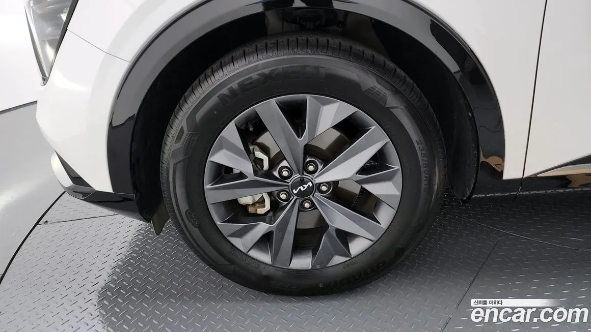 Kia Sportage — фото 5