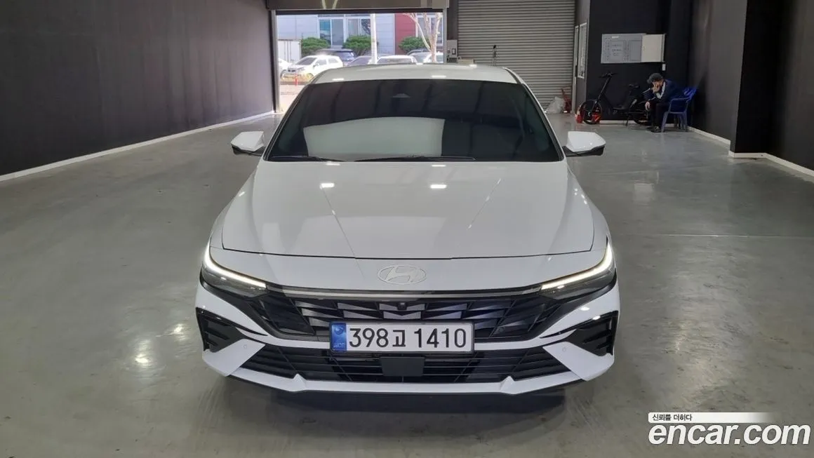 Hyundai AVANTE 2024 из KR, фото 2