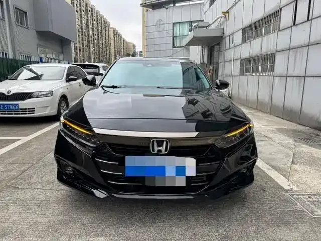 Honda Accord — фото 2
