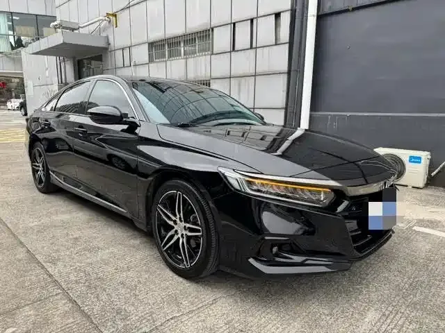 Honda Accord — фото 3