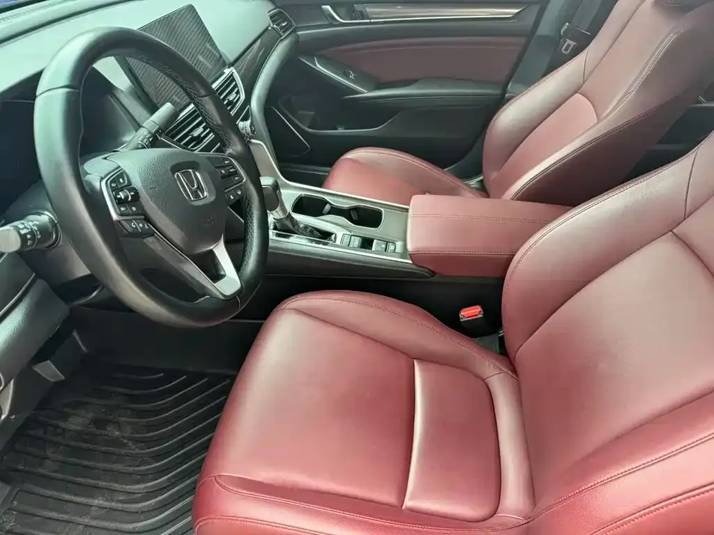 Honda Accord — фото 4