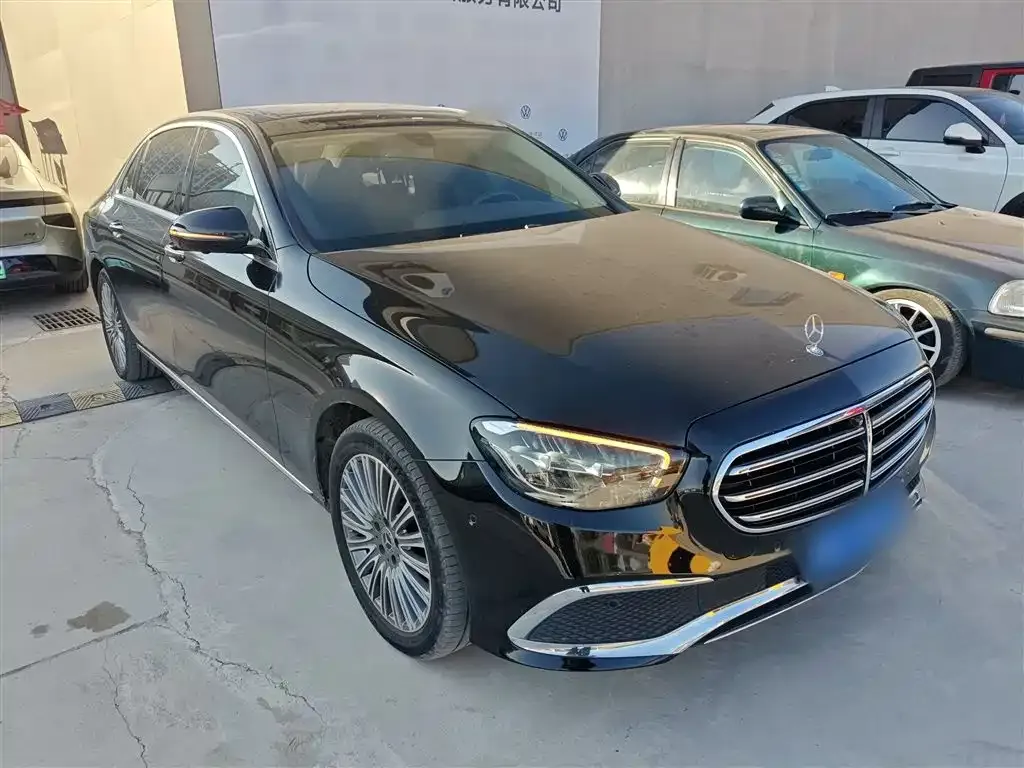 Mercedes-Benz E-Class 2023 из CN, фото 4