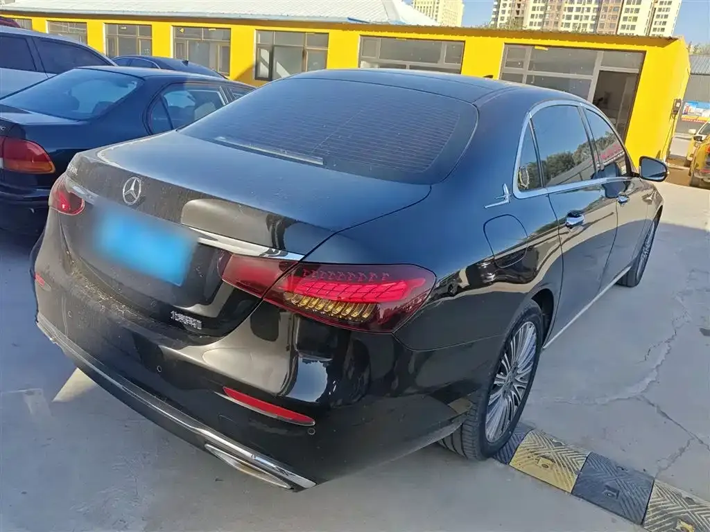Mercedes-Benz E-Class 2023 из CN, фото 7