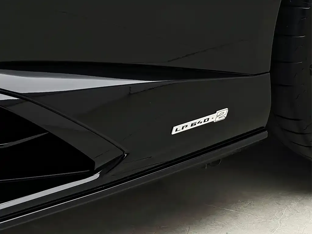 Lamborghini Huracan 2024 из CN, фото 9