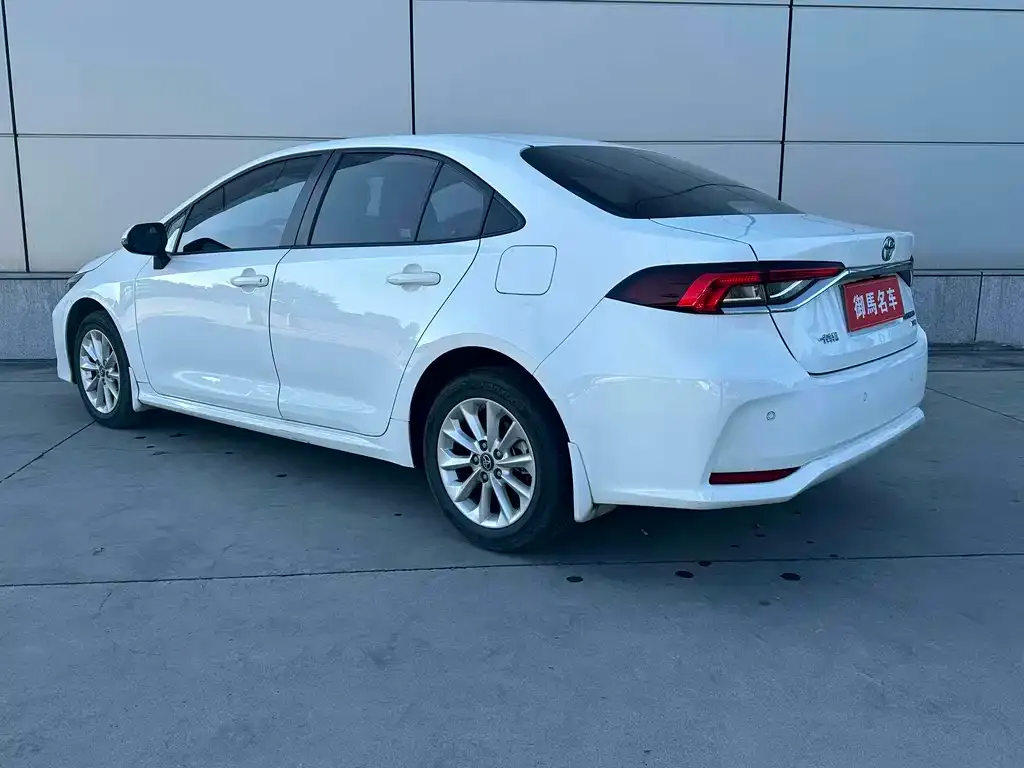 Toyota Corolla 2021 из CN, фото 7