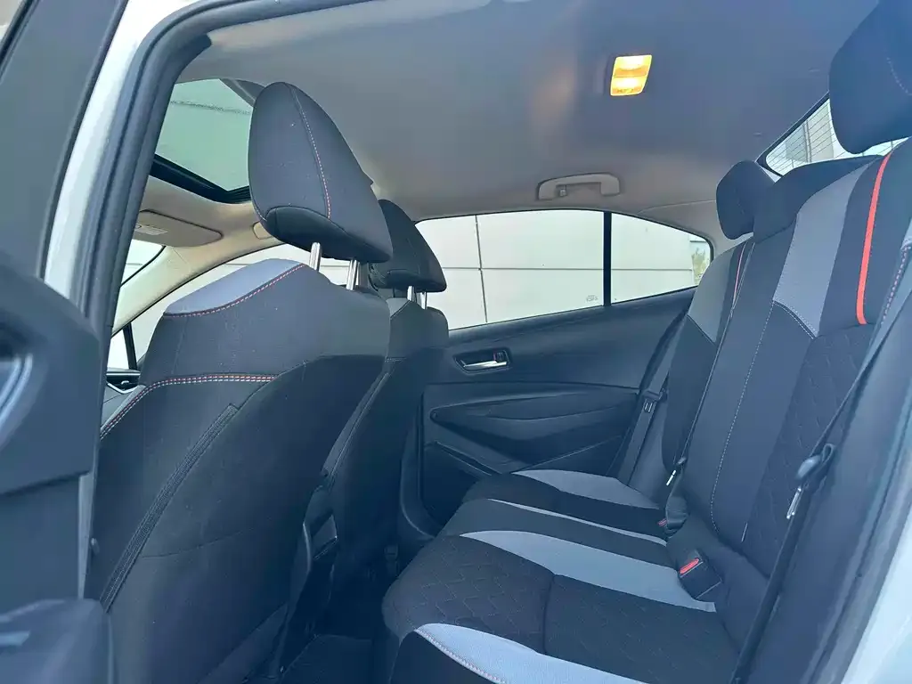 Toyota Corolla 2021 из CN, фото 9