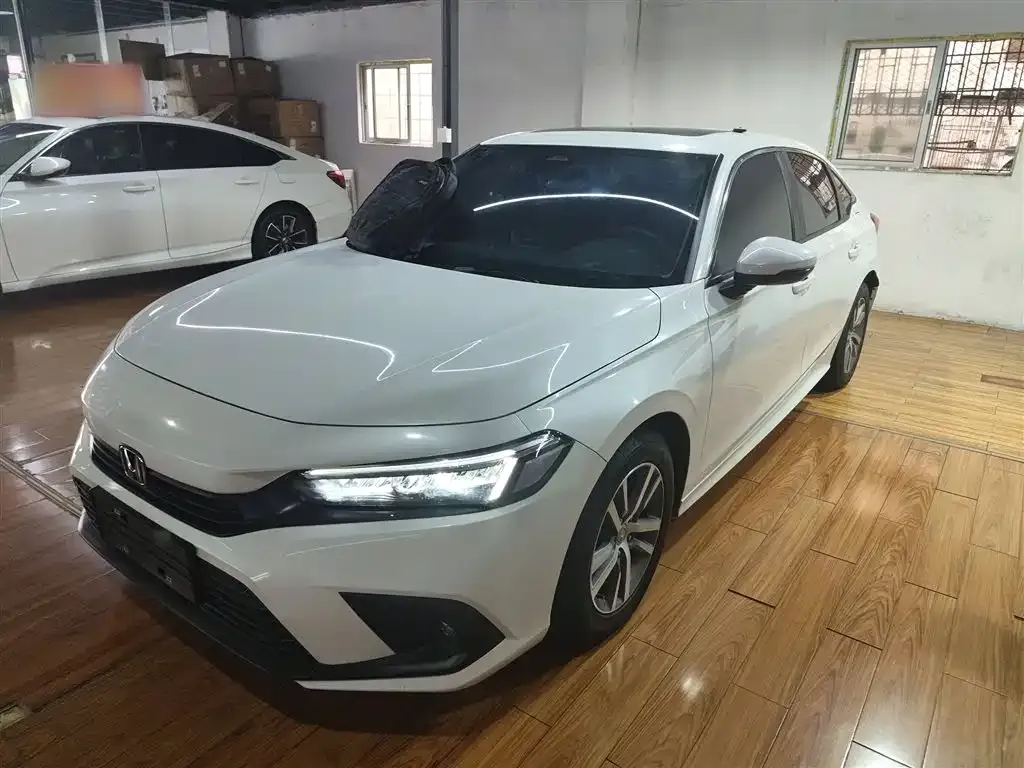 Honda Civic 2023 из CN, фото 2