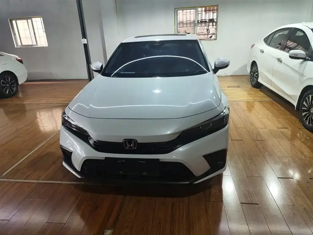Honda Civic 2023 из CN, фото 3