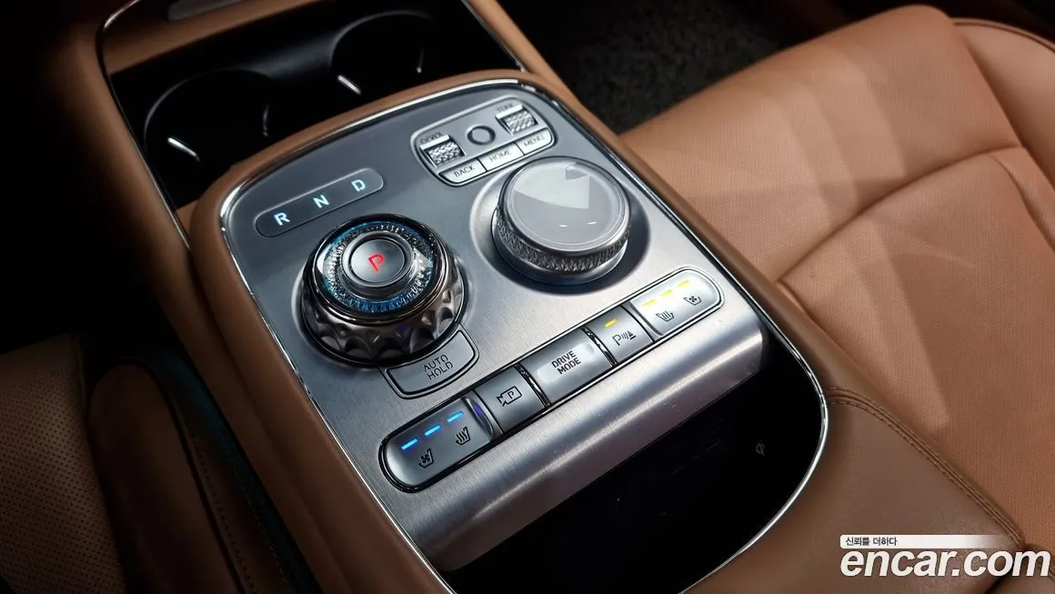 Genesis G90 — фото 9