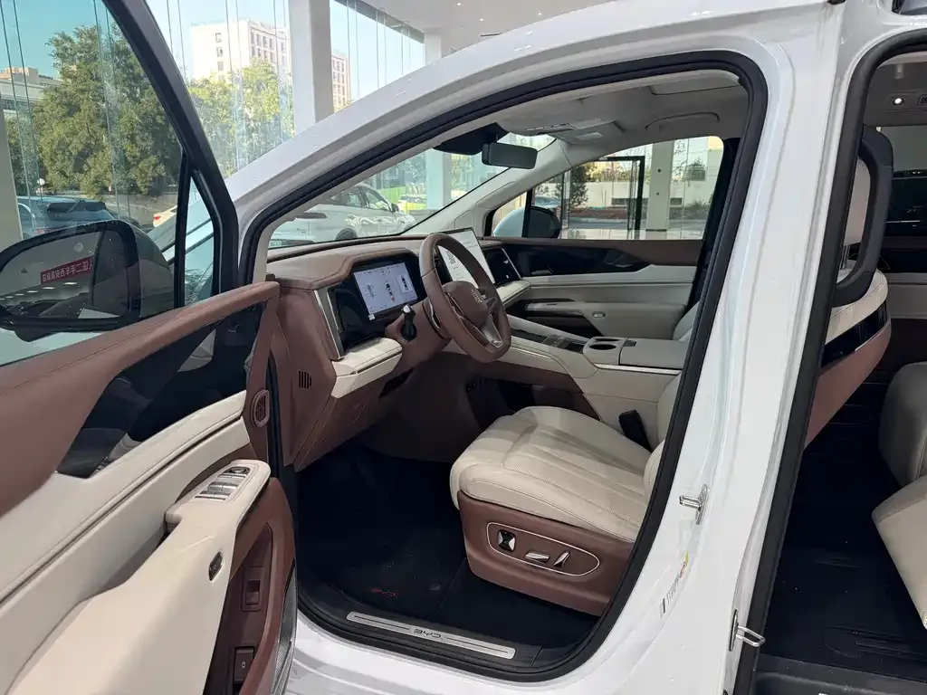 BYD Xia 2025 из CN, фото 10