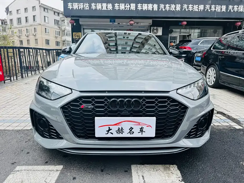 Audi RS 4 2022 из CN, фото 2