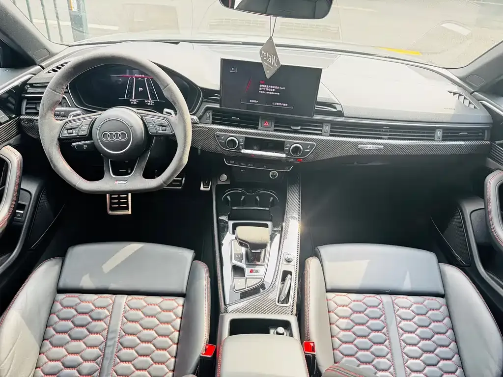 Audi RS 4 2022 из CN, фото 9