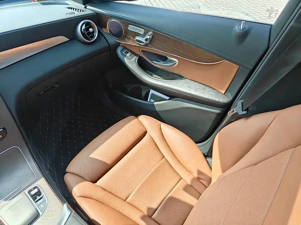 Mercedes-Benz GLC 2022 из CN, фото 6