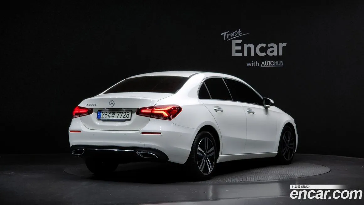 Mercedes-Benz A-Class — фото 2
