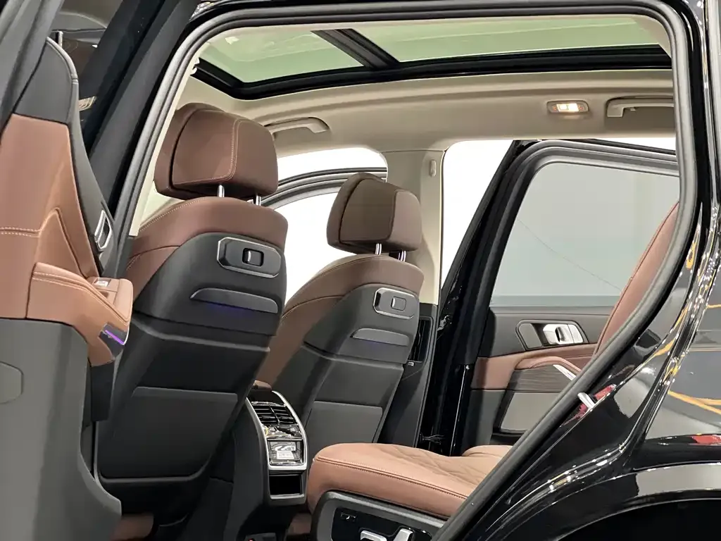 BMW X7 2023 из CN, фото 5