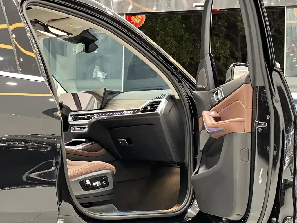 BMW X7 2023 из CN, фото 6