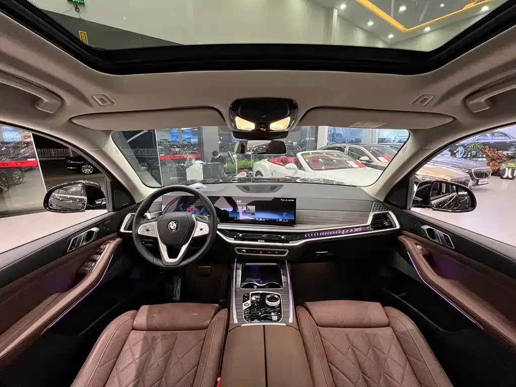 BMW X7 2023 из CN, фото 8