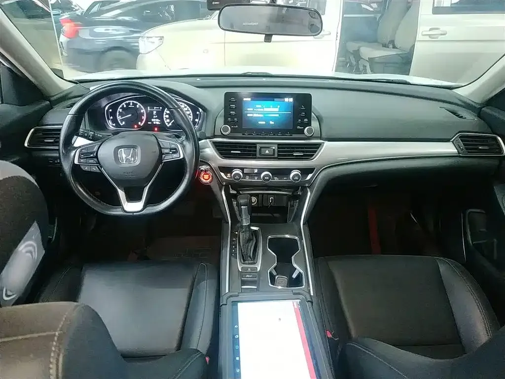 Honda Accord 2021 из CN, фото 10