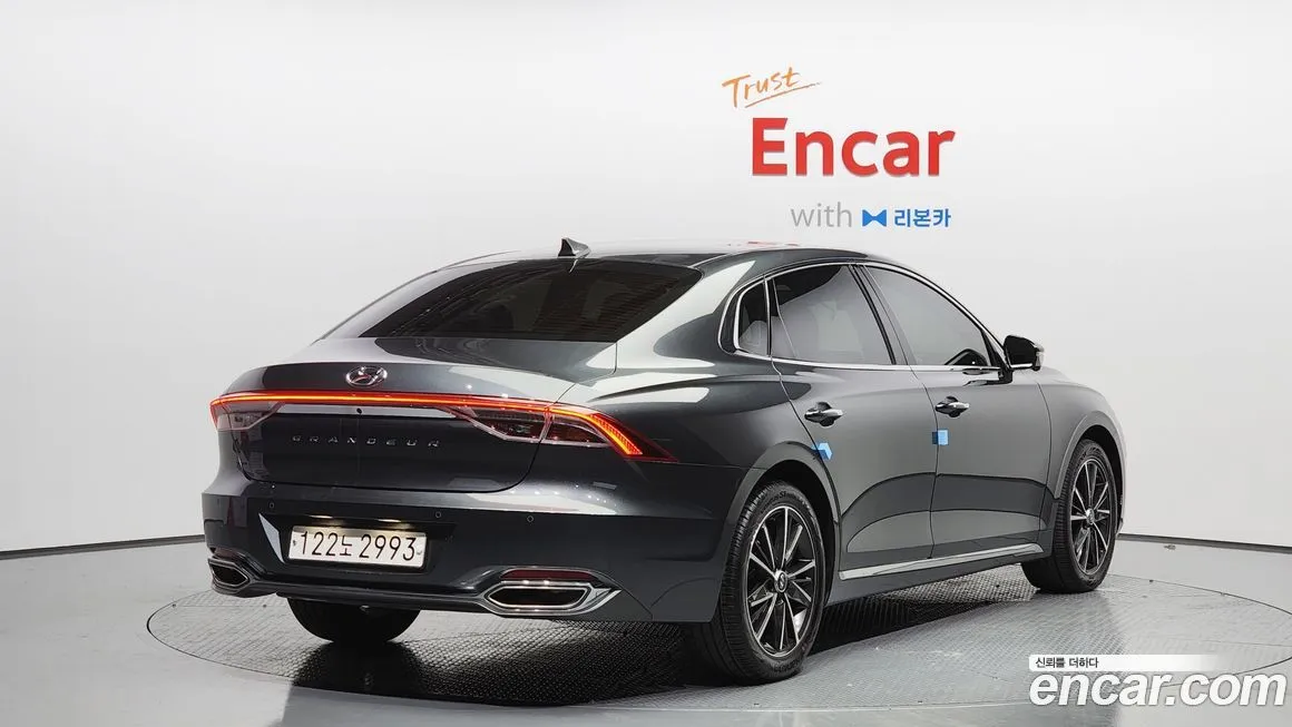 Hyundai Grandeur 2022 из KR, фото 2