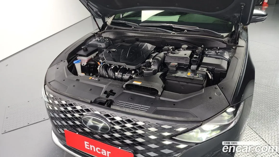 Hyundai Grandeur 2022 из KR, фото 6