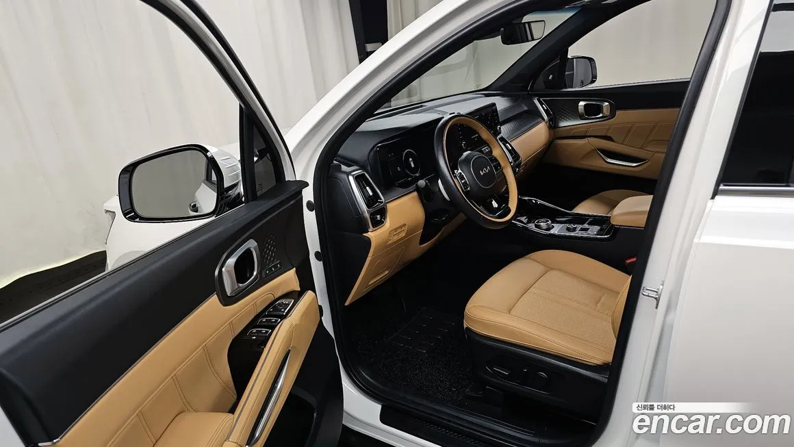 Kia Sorento — фото 10