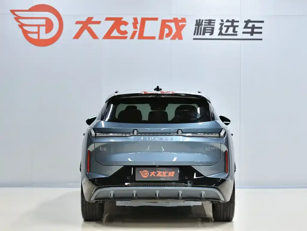 Lynk & Co 08 EM-P 2025 из CN, фото 4