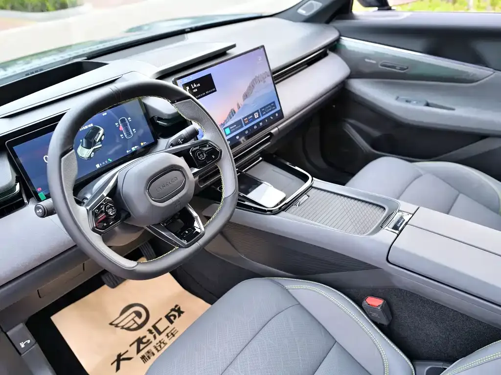 Lynk & Co 08 EM-P 2025 из CN, фото 8