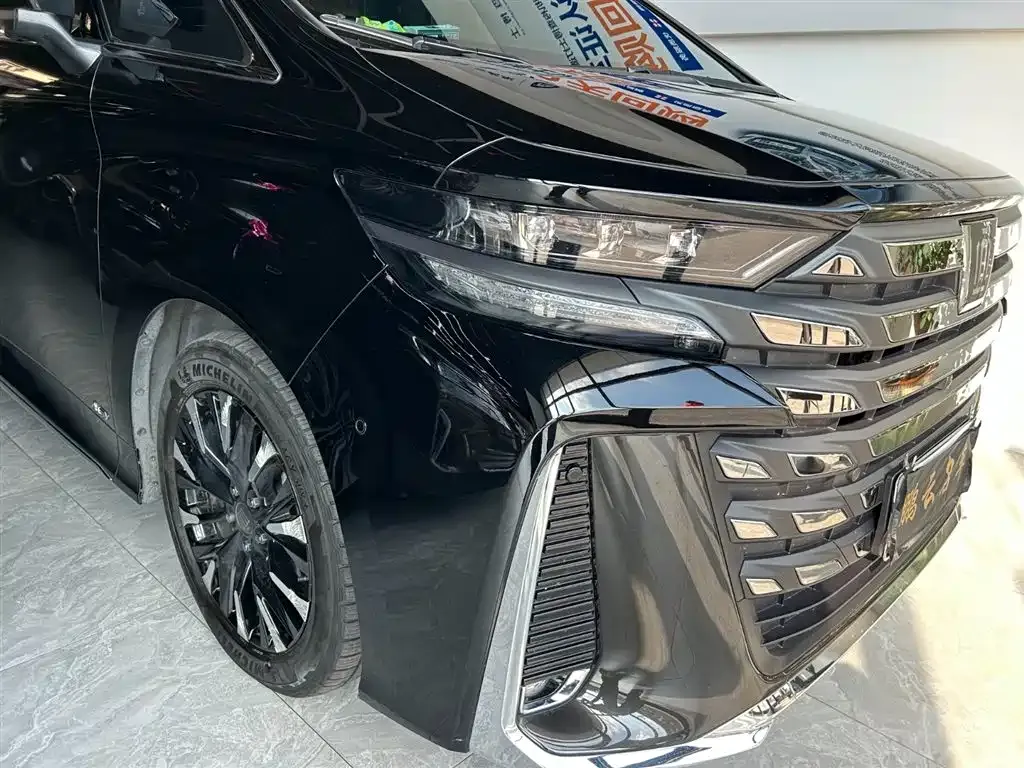 Toyota Vellfire 2024 из CN, фото 9