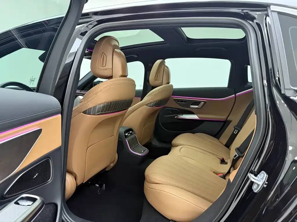 Mercedes-Benz E-Class 2024 из CN, фото 8
