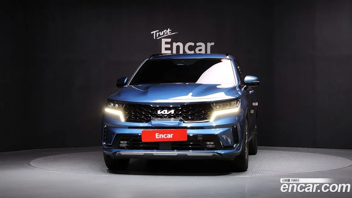 Kia Sorento — фото 3