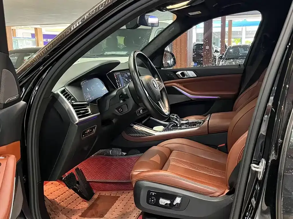 BMW X7 2021 из CN, фото 3
