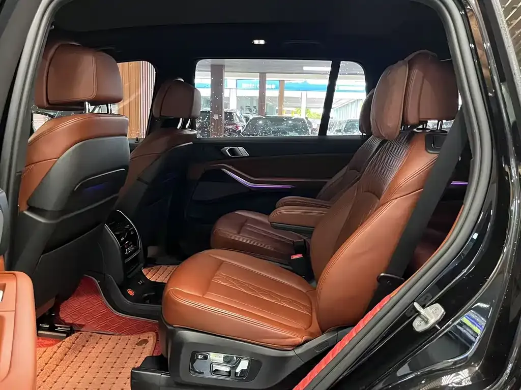 BMW X7 2021 из CN, фото 4