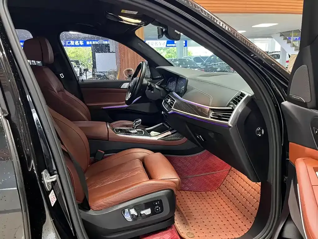 BMW X7 2021 из CN, фото 7