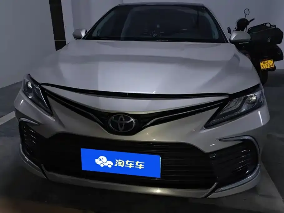 Toyota Camry 2022 из CN, фото 2
