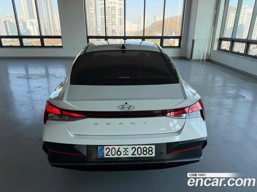 Hyundai AVANTE — фото 4