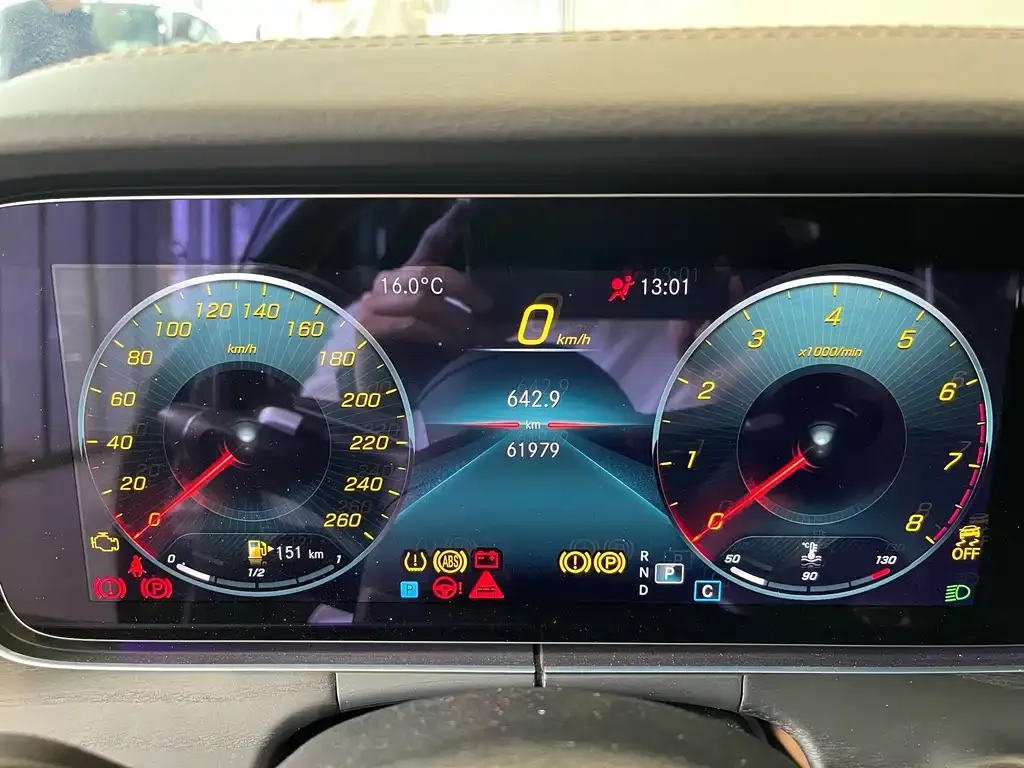Mercedes-Benz E-Class 2022 из CN, фото 7