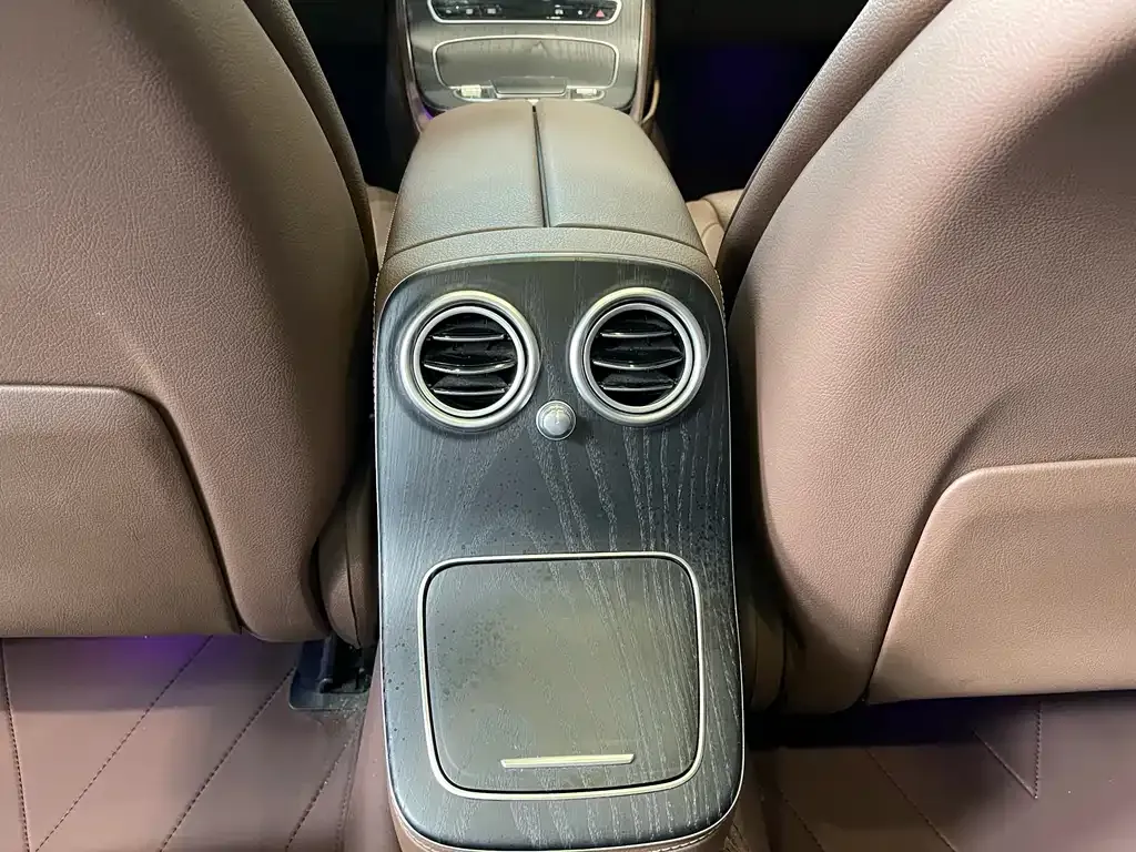 Mercedes-Benz E-Class 2022 из CN, фото 8