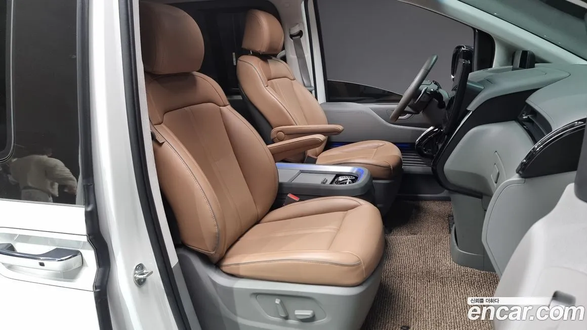 Hyundai Staria 2023 из KR, фото 10